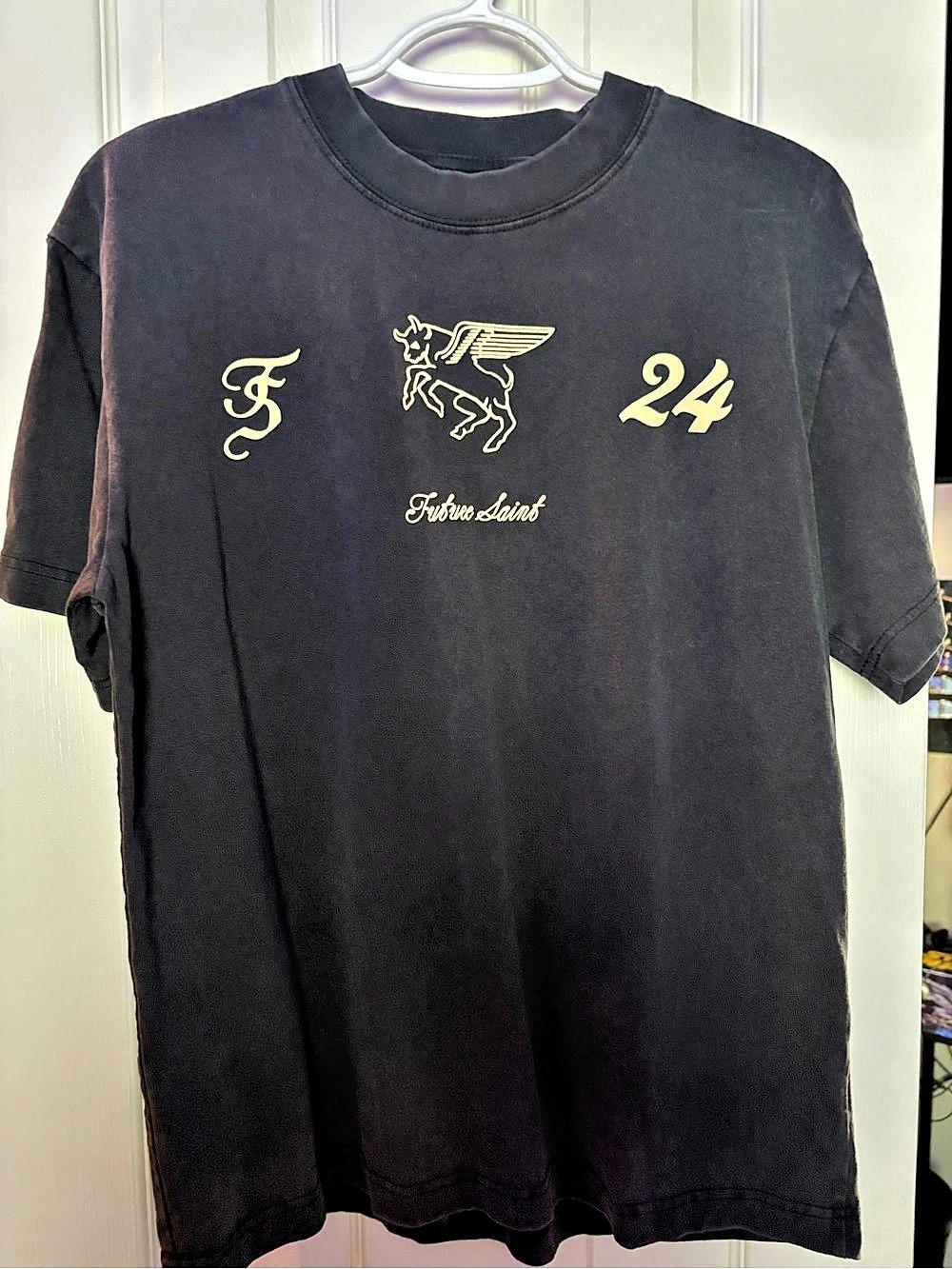 Future Saint Bull Flock T-Shirt Graphic Short Sleeve Tee Size Small
